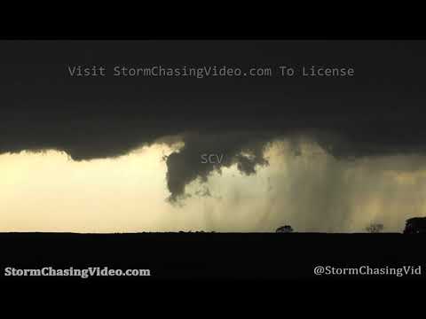Tornado forming over Miller, SD – 8/30/2020