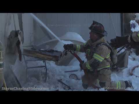 Fire Fighters Battling A Structure Fire IN Sub Zero Temps – 12/31/2021