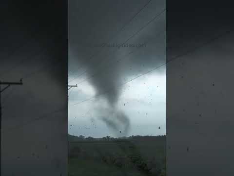 Tornado hits a building near Sycamore Illinois!