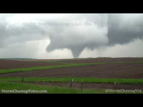 Large Destructive Tornado Hitting Structures,  Morse, IA – 5/23/2020