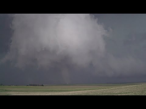 Tornado on the ground near Arnold, NE – 6/8/2020