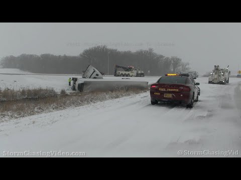 Heavy snow with Jack Knifed Semi Truck and  Numerous Crashes – Steele County, MN – 3/15/2021