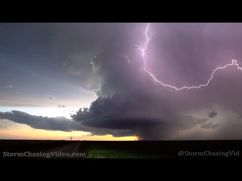 Sculpted Supercell with intense lightning near Spearman, TX – 5/25/2021