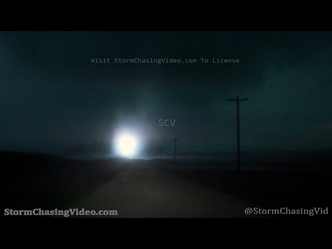 Tornado takes out power lines right in front of the truck – Central Iowa – 7/14/2021