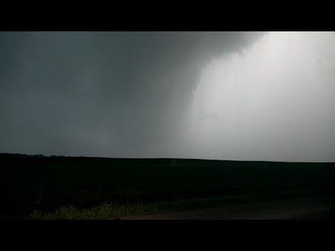 Tornado Warned Storm, South of Albany and Avon, MN Raw Footage – 8/28/2021