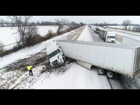 Drone footage of the numerous on Interstate 55 in Sikeston, MO – 2/4/2022
