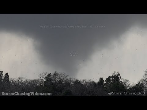 Very Close Range Damaging Tornado, Elgin, TX – 3/21/2022