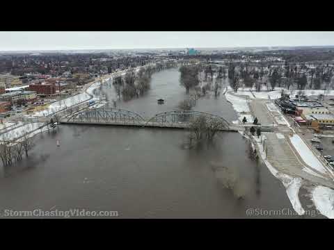 Drone Footage – Red River Flooding Closes Bridge, Grand Forks, ND – 4/25/2022