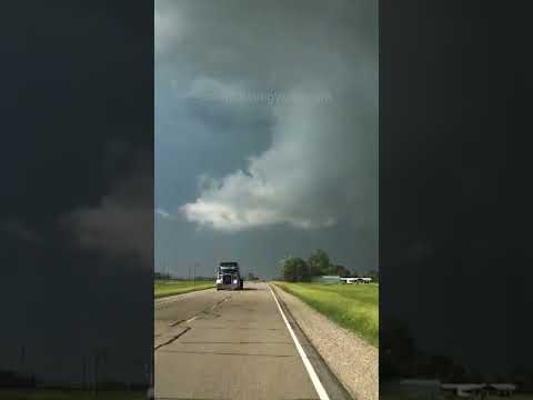 Ominous Severe Storm in North Dakota! Stormy Weather #shorts
