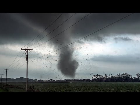 TORNADO OUTBREAK in ILLINOIS – 1 Year Ago Today – Raw Footage Compilation