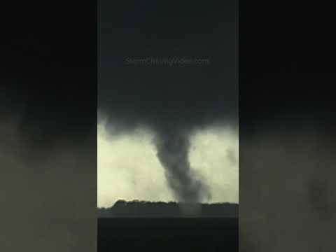 Multi-Vortex Tornado Madness! August Storms #shorts