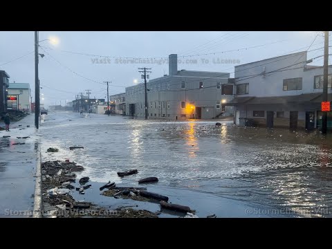 Huge Waves And Storm Surge from Cyclone Merbok Remnants – Nome, Alaska – 9/17/2022