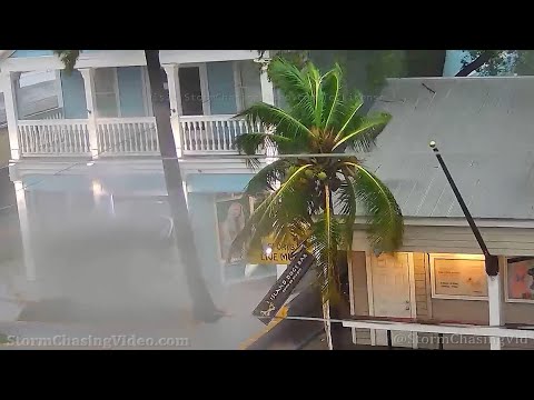 Hurricane Ian Pounds Key West, FL – 9/27/2022