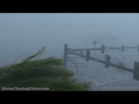 Extreme winds with whiteout conditions in Hurricane Ian, Punta Gorda, FL –  9/28/2022