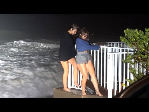 Hurricane Nicole Landfall, Vero Beach, FL – 11/10/2022