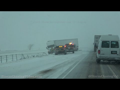 Winter Storm along I-94 in Eastern, North Dakota – 12/13/2022