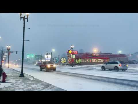 Winter storm and blowing snow arrives in Brazil Indiana – 12/22/2022