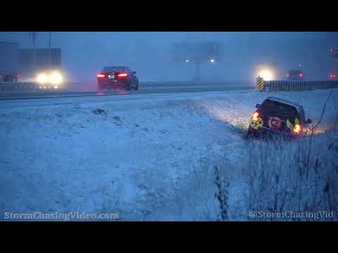 Winter Storm hits Indianapolis, IN  with heavy deep snow this morning – 1/25/2023