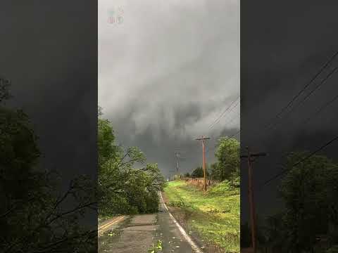 Deadly Tornado hits Cole Oklahoma Yesterday – Close Range View