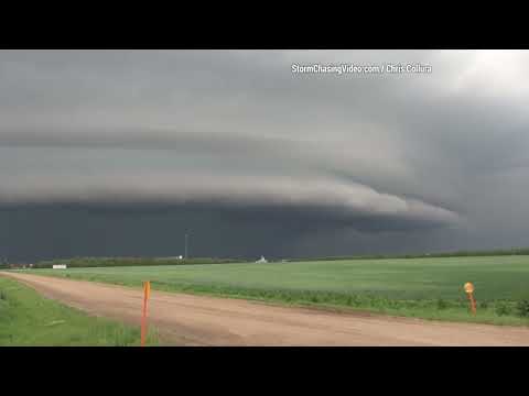 Supercell Severe Storms With Large Hail & High Winds In Central Kansas